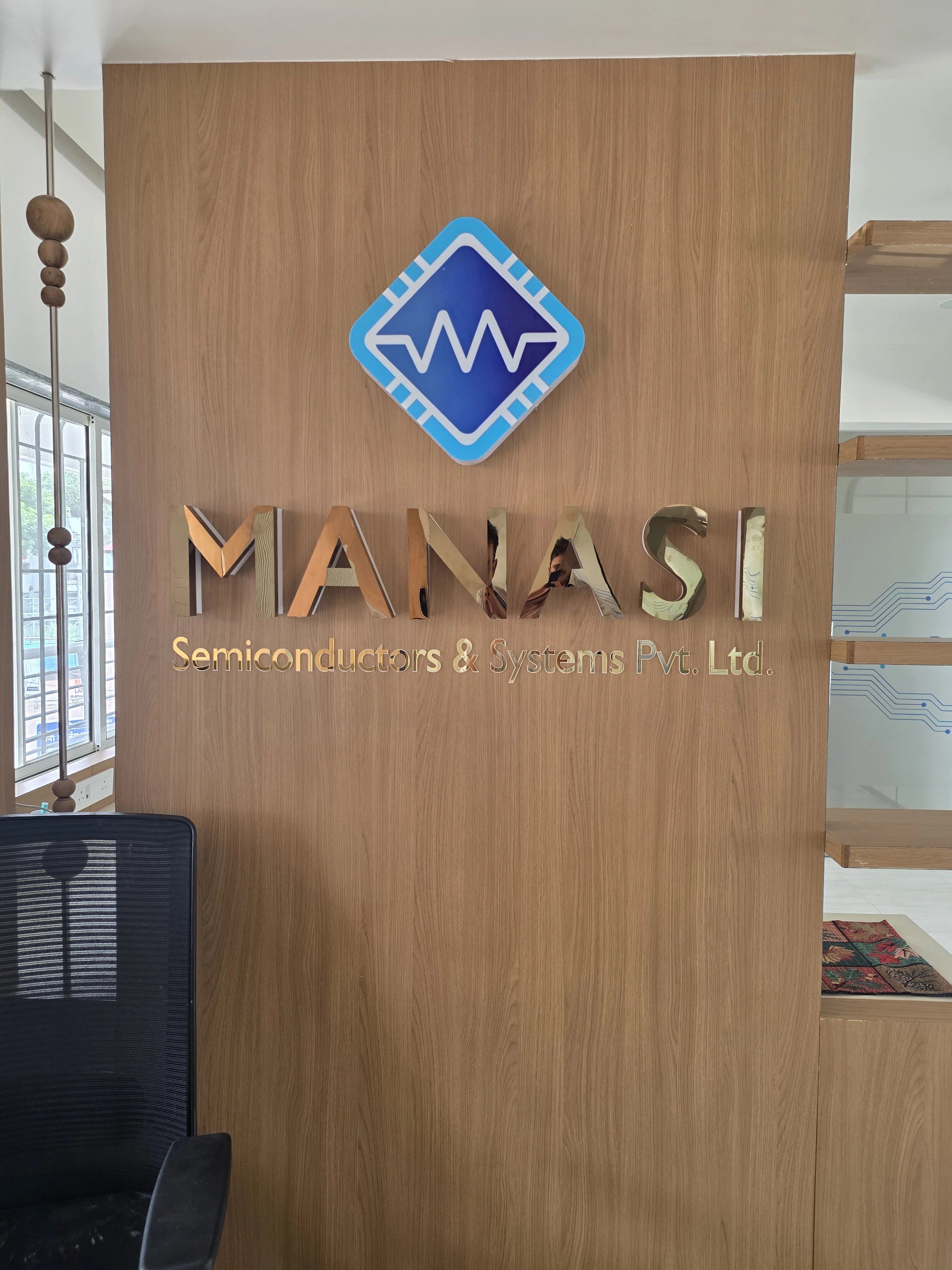 Mansi Semiconductors